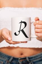 R Harfli Özel Tasarım Kupa