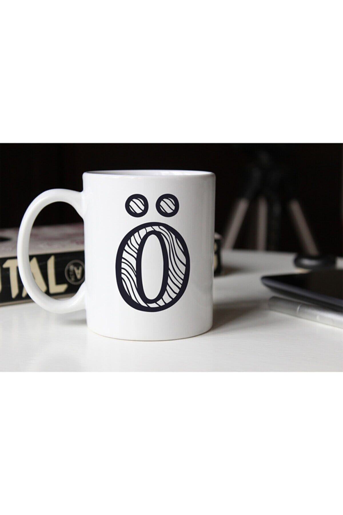 1_org_zoom-2422.jpg Siyah Beyaz Çizgili Ö Harfli Porselen Kupa Tfsbh-018 - Görsel 1