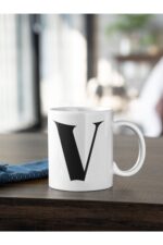 V Harfi Siyah Baskılı Kupa Beyaz Porselen