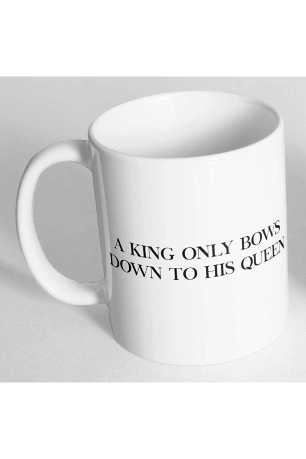 1_org_zoom-773.jpg A King Only Bows Down To His Queen Baskılı Kupa Bardak - Görsel 1